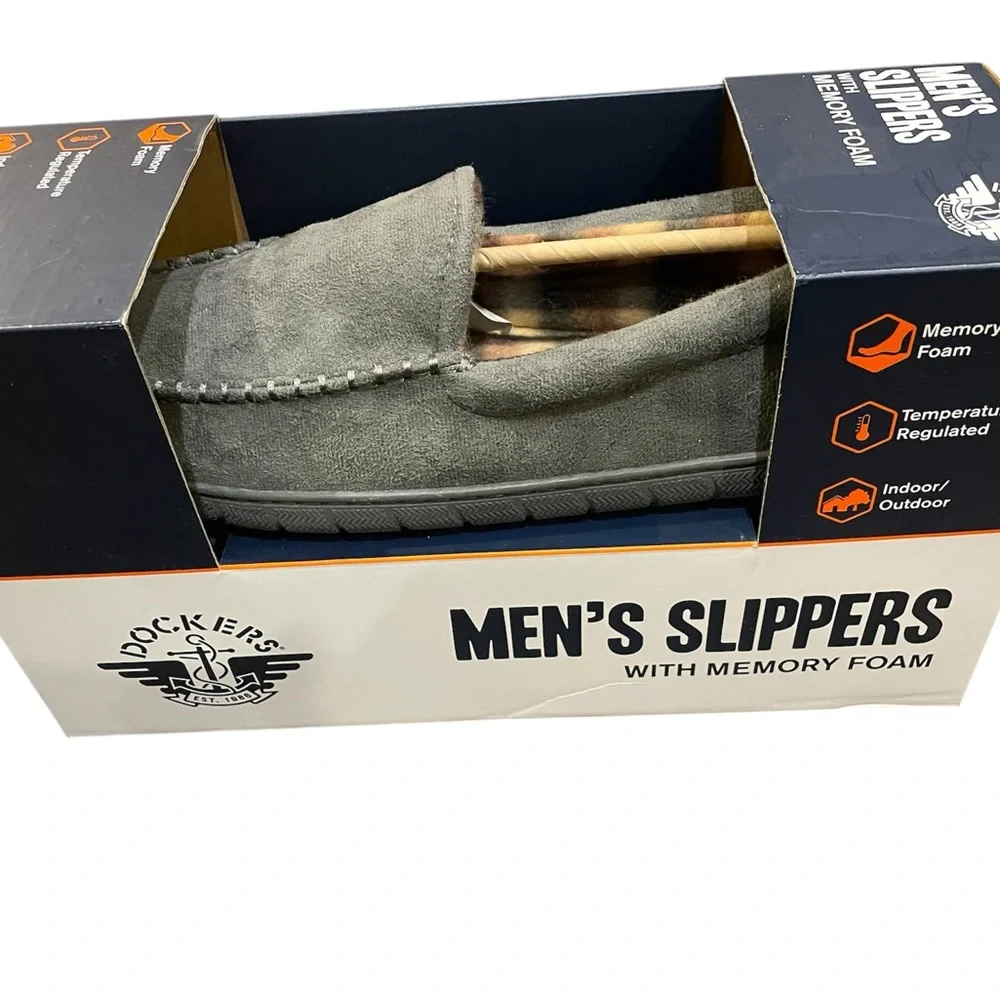 Dockers Men's Grey Slippers with Memory Foam